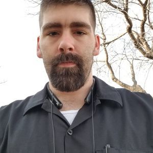 Meet your Posher, Dustin